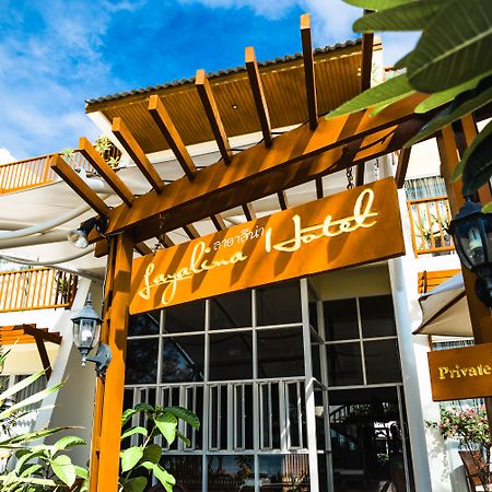 Layalina Hotel Pantai Kamala Bagian luar foto