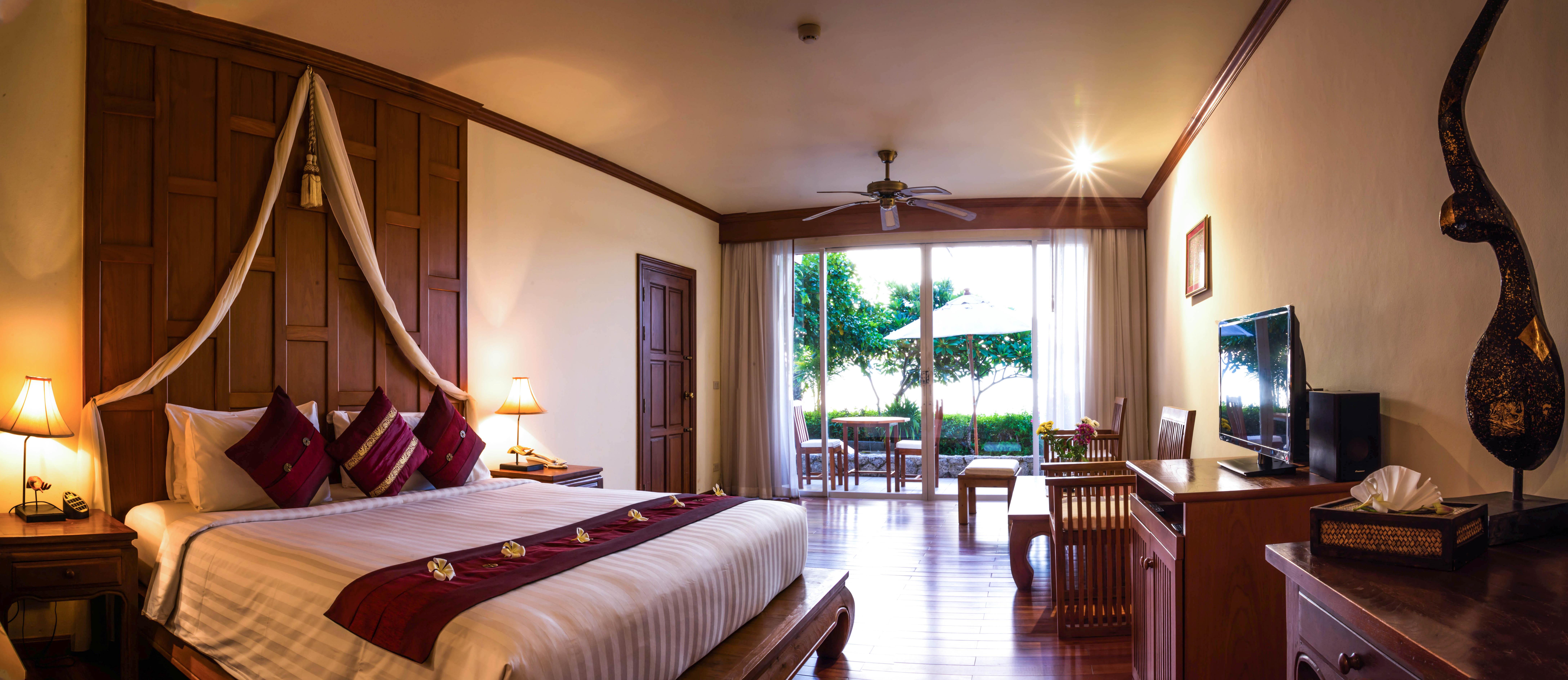 Layalina Hotel Pantai Kamala Bagian luar foto
