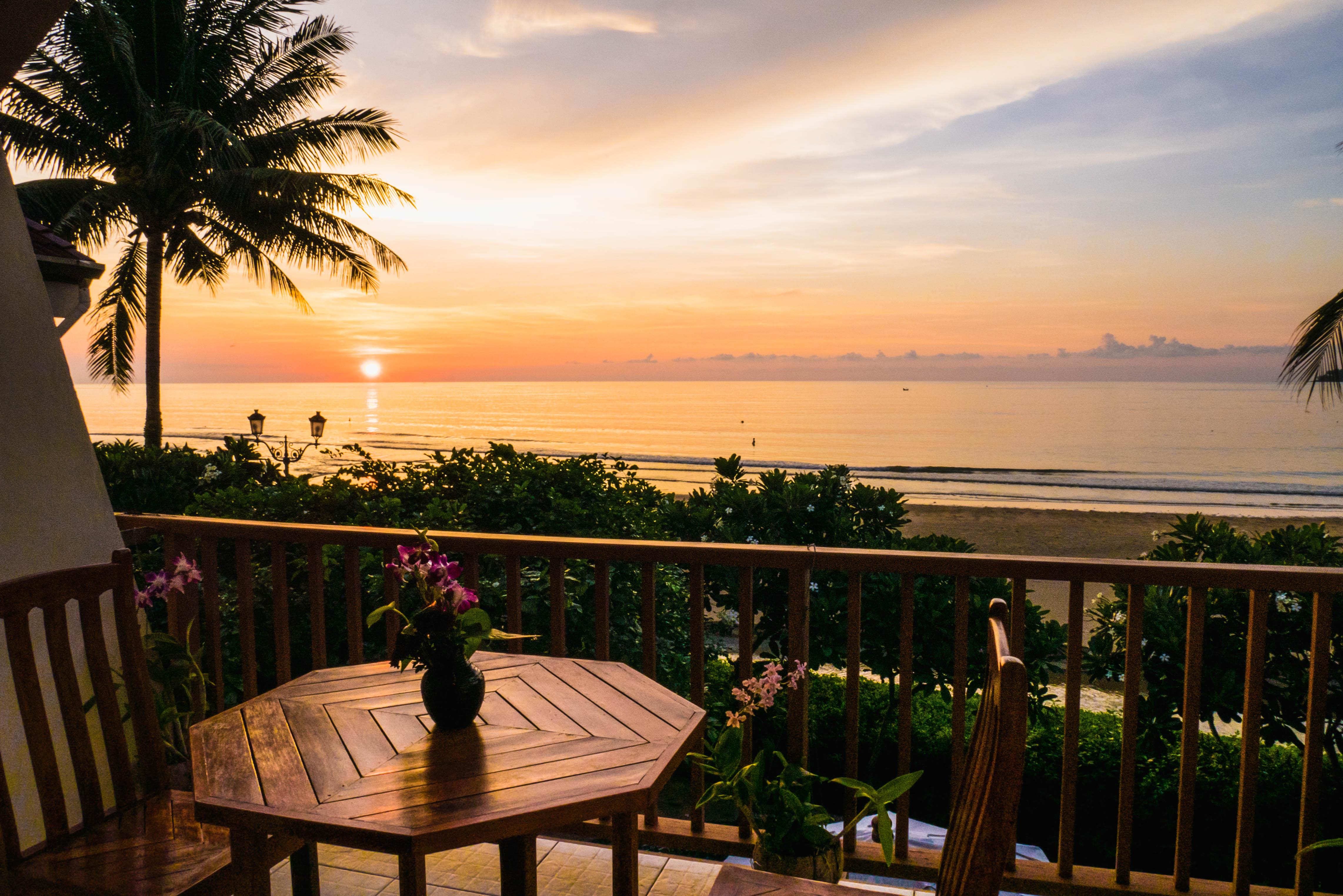 Layalina Hotel Pantai Kamala Bagian luar foto
