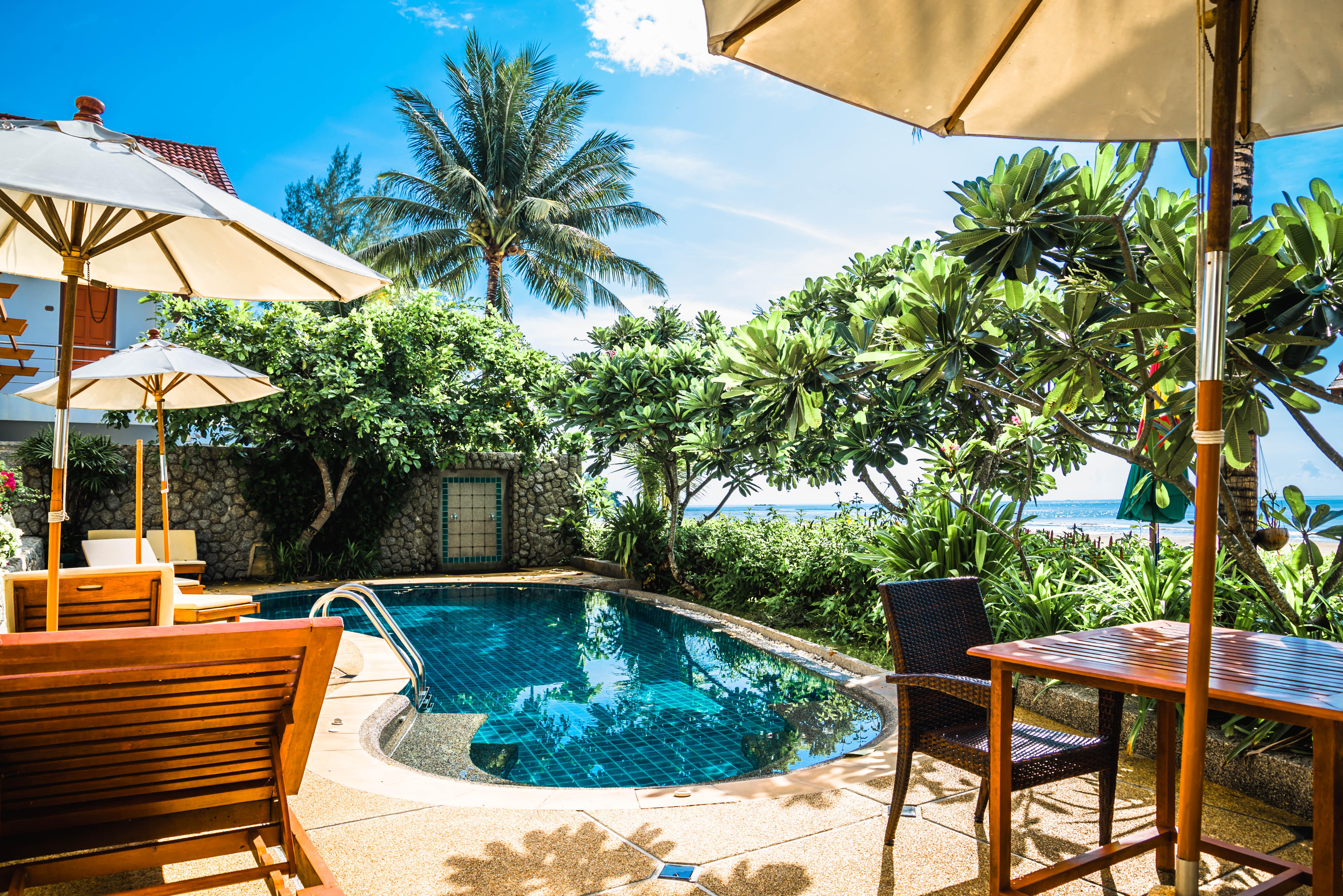 Layalina Hotel Pantai Kamala Bagian luar foto