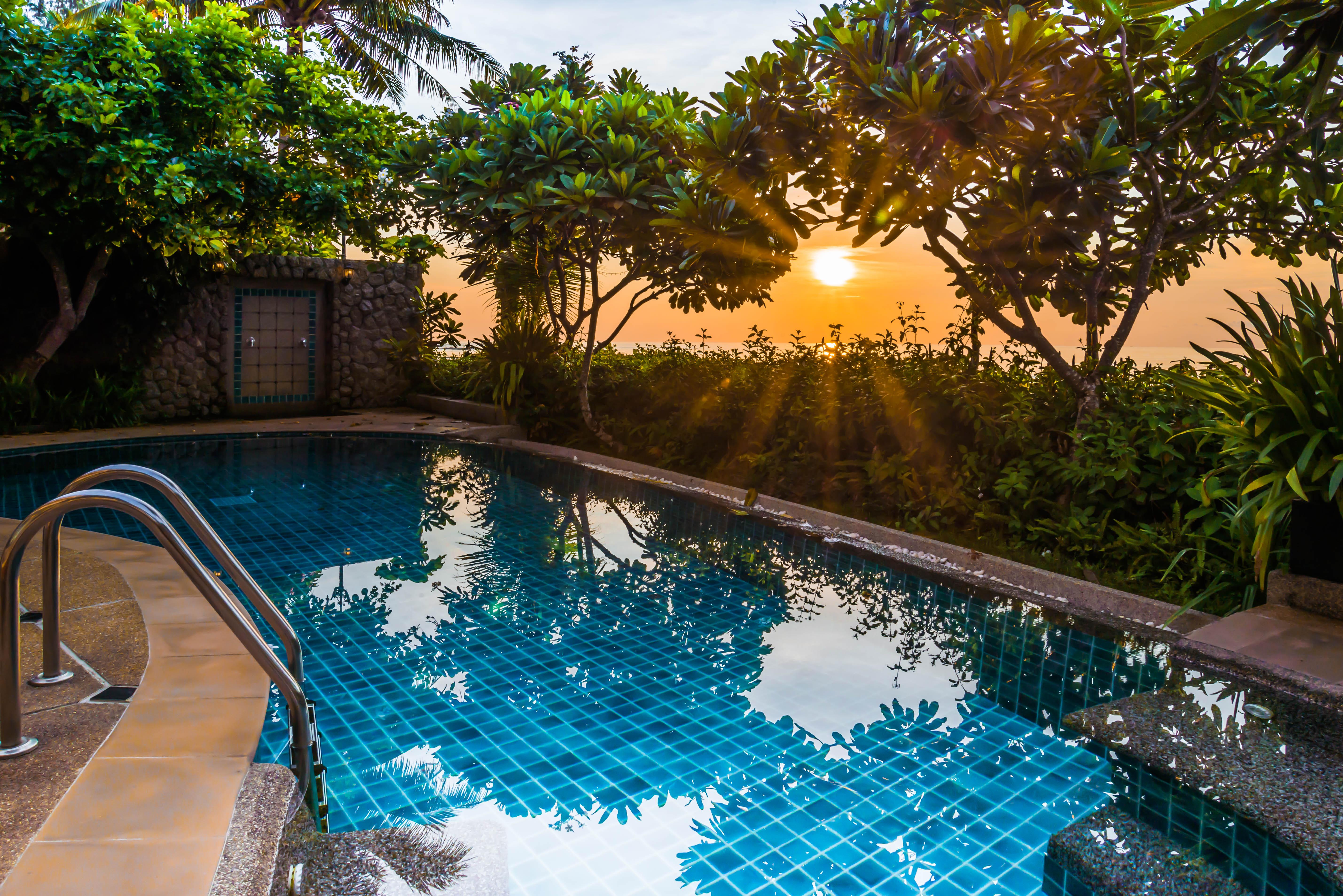 Layalina Hotel Pantai Kamala Bagian luar foto