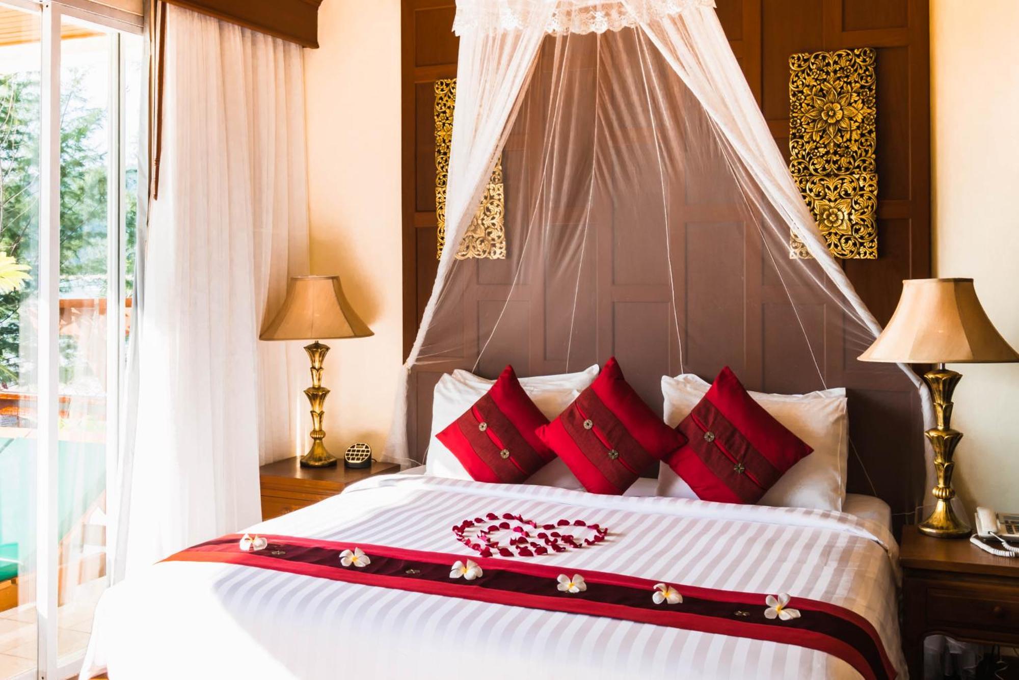 Layalina Hotel Pantai Kamala Ruang foto