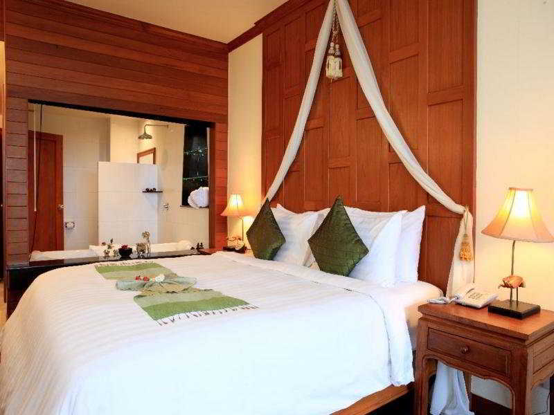 Layalina Hotel Pantai Kamala Bagian luar foto