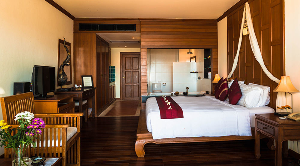 Layalina Hotel Pantai Kamala Bagian luar foto