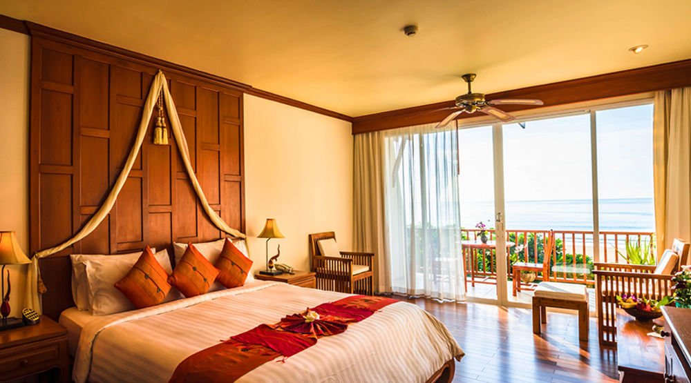 Layalina Hotel Pantai Kamala Bagian luar foto